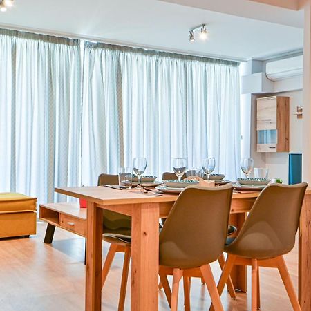 Cozy Apartment Located On The Piraeus Port Area Exterior foto