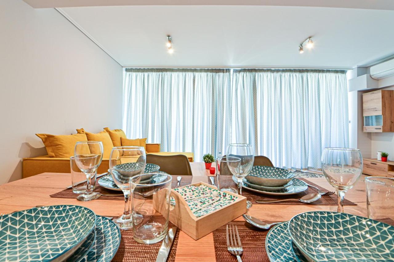 Cozy Apartment Located On The Piraeus Port Area Exterior foto