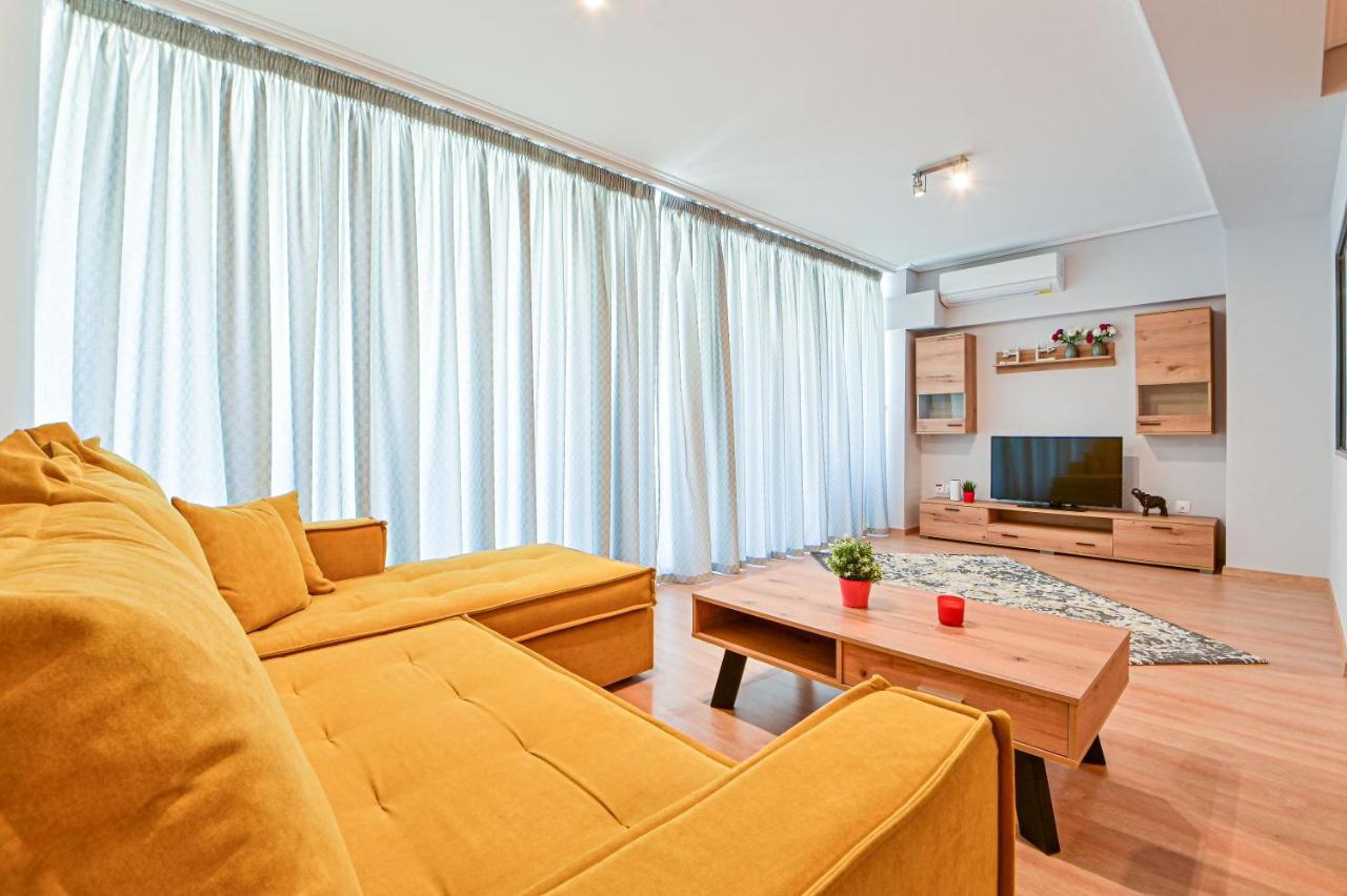 Cozy Apartment Located On The Piraeus Port Area Exterior foto
